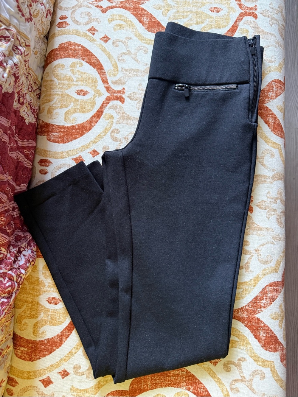 Zara Black pants with defects